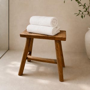 Sgabello rustico in legno di teak antico – Panca da bagno in teak massello fatta a mano – Tavolino laterale in legno vintage – Teak di Giava sostenibile – Per interni ed esterni