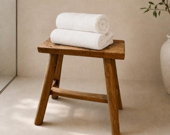 Sgabello rustico in legno di teak antico – Panca da bagno in teak massello fatta a mano – Tavolino laterale in legno vintage – Teak di Giava sostenibile – Per interni ed esterni