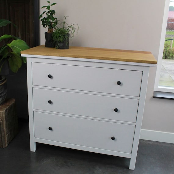 Glass top for hemnes nightstand deals