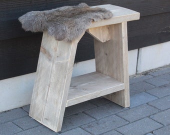 Holzhocker – Old-Look