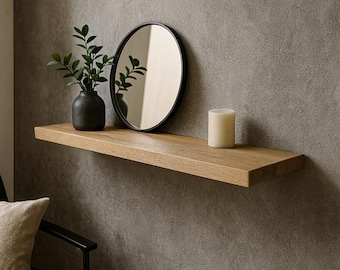 Schweberegal aus massiver Eiche, 24 mm | Rustikale europäische Eiche, glatt geschliffen | Verdeckte Halterungen | Handgefertigtes Wandregal mit geraden Kanten