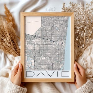 Davie Florida Map Gift: Unique Wall Art Decor, Personalized City Print, Travel Lover’s Home Accent, Customizable Town Map Poster