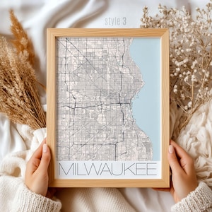 Milwaukee Wisconsin Map Gift: Vintage City Art Print, Unique Home Decor, Travel Wall Poster, Great Milwaukee Souvenir, Birthday Present
