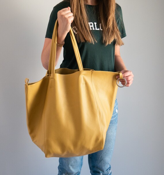 yellow shopper bag
