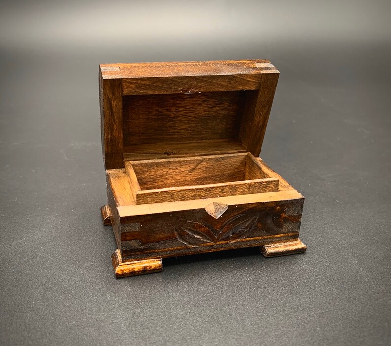 Woodcarving jewellery box Jewellery Box