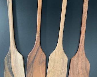 Espátula tallada a mano de nogal