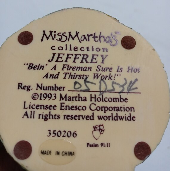 Issie Bless My Sole #25-1995 Miss Martha Originals by Martha Holcombe Issie Bless My Sole #25-1995 Miss Martha Originals by Martha Holcombe
