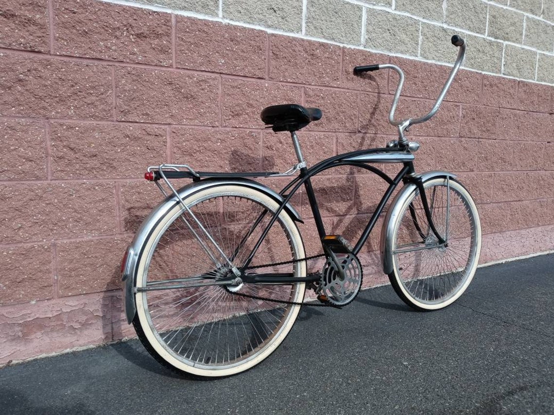 vintage cruiser bicycle