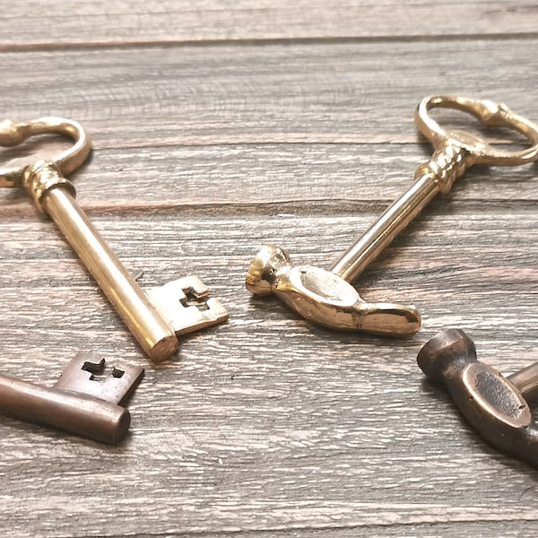 Brass Key Bottle Opener (4 Styles Available)