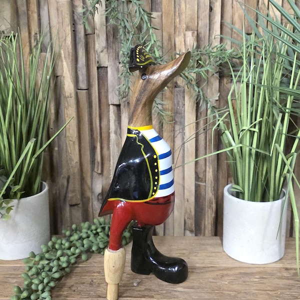 Hand-Carved Wooden Pirate Duck 25cm | Peg-Leg Duck Ornament with Pirate Hat | Handmade Wooden Figure | Nautical Pirate Home Decor
