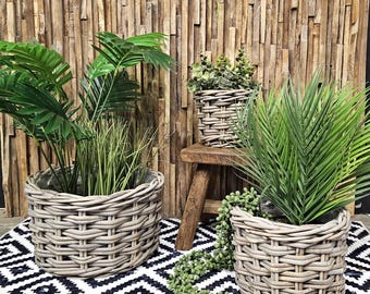 Kubu Rattan Handwoven Basket – Natural Plant Pot Cover or Storage – Cosy Hygge Decor – 3 Sizes Available