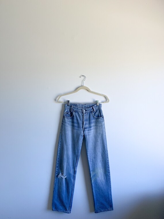Vintage Levi's 701 Jeans | 26" Waist