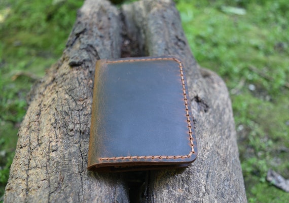 HAMMONDS FLYCATCHER Men's Leather Wallet – RFID Protected, Spacious & Royal Blue - View #6