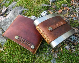 Personalized 5oz Leather Hip Flask • 2 Styles Custom Engraved Gift • Groomsmen & Bridesmaid Gift