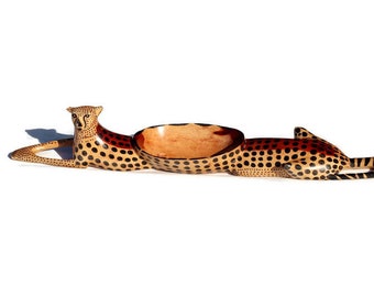 Seating Cheetah, handcarved Teak Wood Snack bowl Table Centerpiece. Brown and black Big Cat Safari Decor, ready to Ship African Art Gifts.