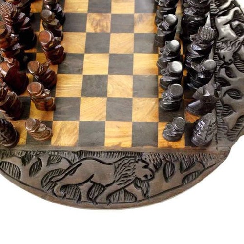 ロートアイアン アニマル 16頭セット ブラック アジアン雑貨 African Wood Carved Chess Board. Ebony and Iron Wood Mix With Big