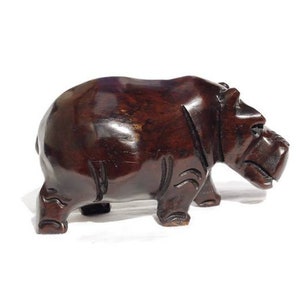 Aus Eisenholz geschnitzte Nilpferd Skulptur. Malawi Porzellan Figuren. Einzigartige afrikanische handgeschnitzte Geschenkartikel. Bereit zum Express Weltweit Versenden