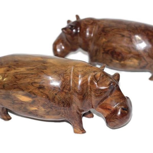 Figurines d'hippopotames en bois de fer, chef-d'oeuvre de la Tanzanie. Sculptures Safari en bois lisse. Art africain artisanal unique Expédition express dans le monde entier