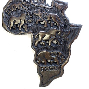 Ebony wood Big Five Carved African Map wall hanging. Hand carved polished Wall Decor Map. Wildlife /Safari Themed African Maps. Big 5 Gifts