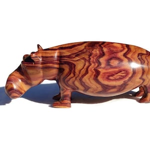 Zebra Holz geschnitztes Nilpferd. Handgeschnitzte braune glatte hölzerne Nilpferdfiguren. Einzigartige handgefertigte afrikanische Tiere Geschenke, Express Versand.