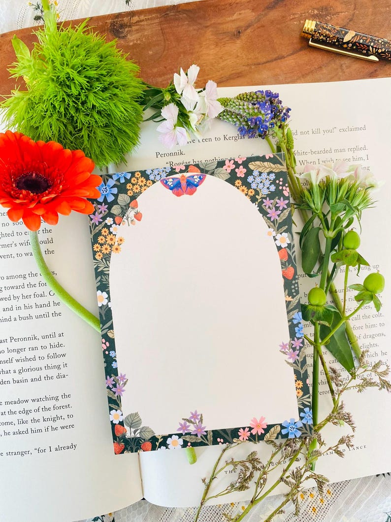 Back Yard Garden Notepad A6 to Do List Floral Planner Desk Pad for ...