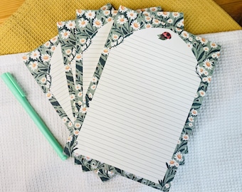 Daisy Letter Paper A5 To Do - Letter Paper Sized Notepad - To do Planner - 50-49 tear-off sheets - Spring Note Pad A5