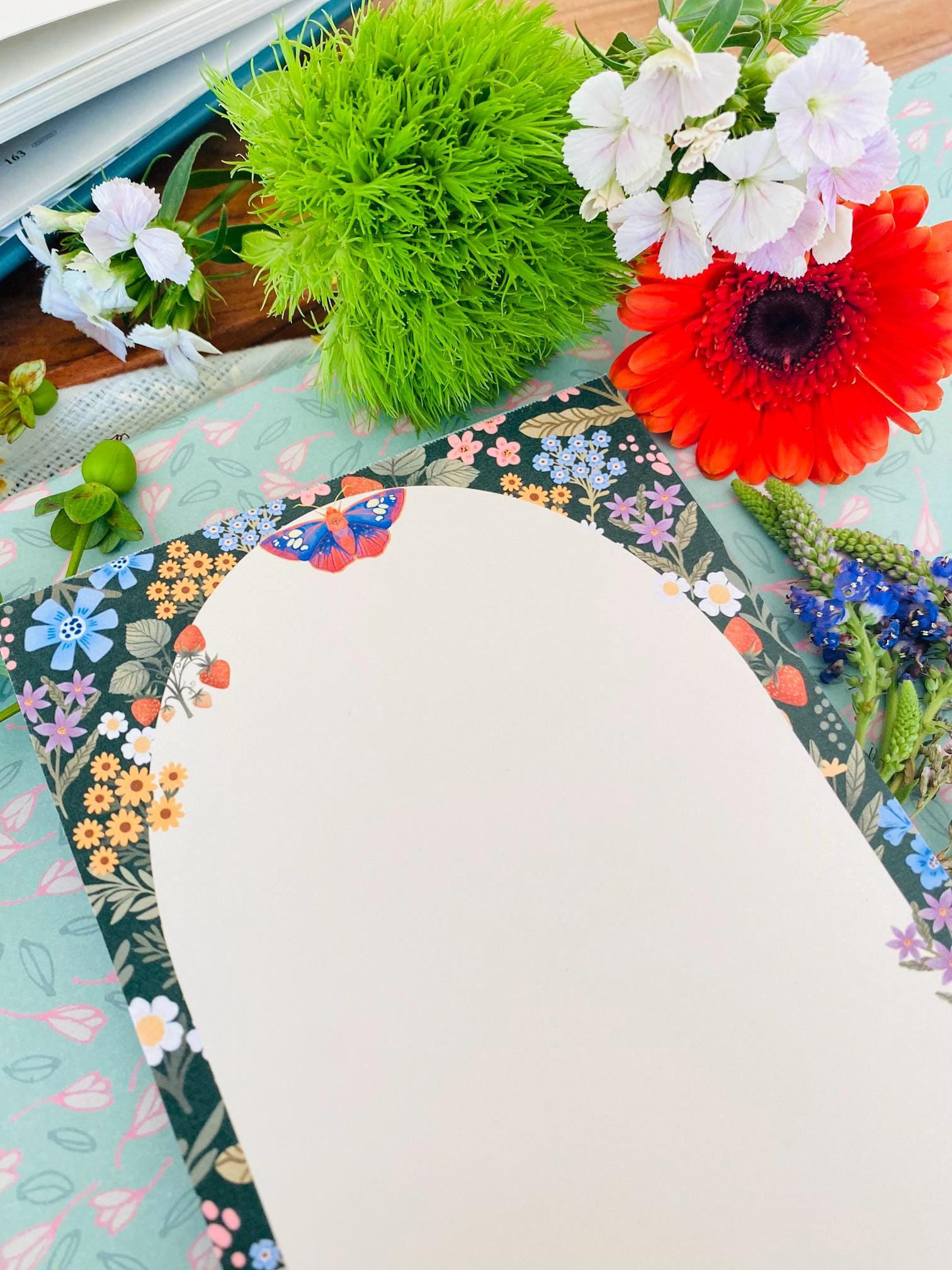Back Yard Garden Notepad A6 to Do List Floral Planner Desk Pad for ...