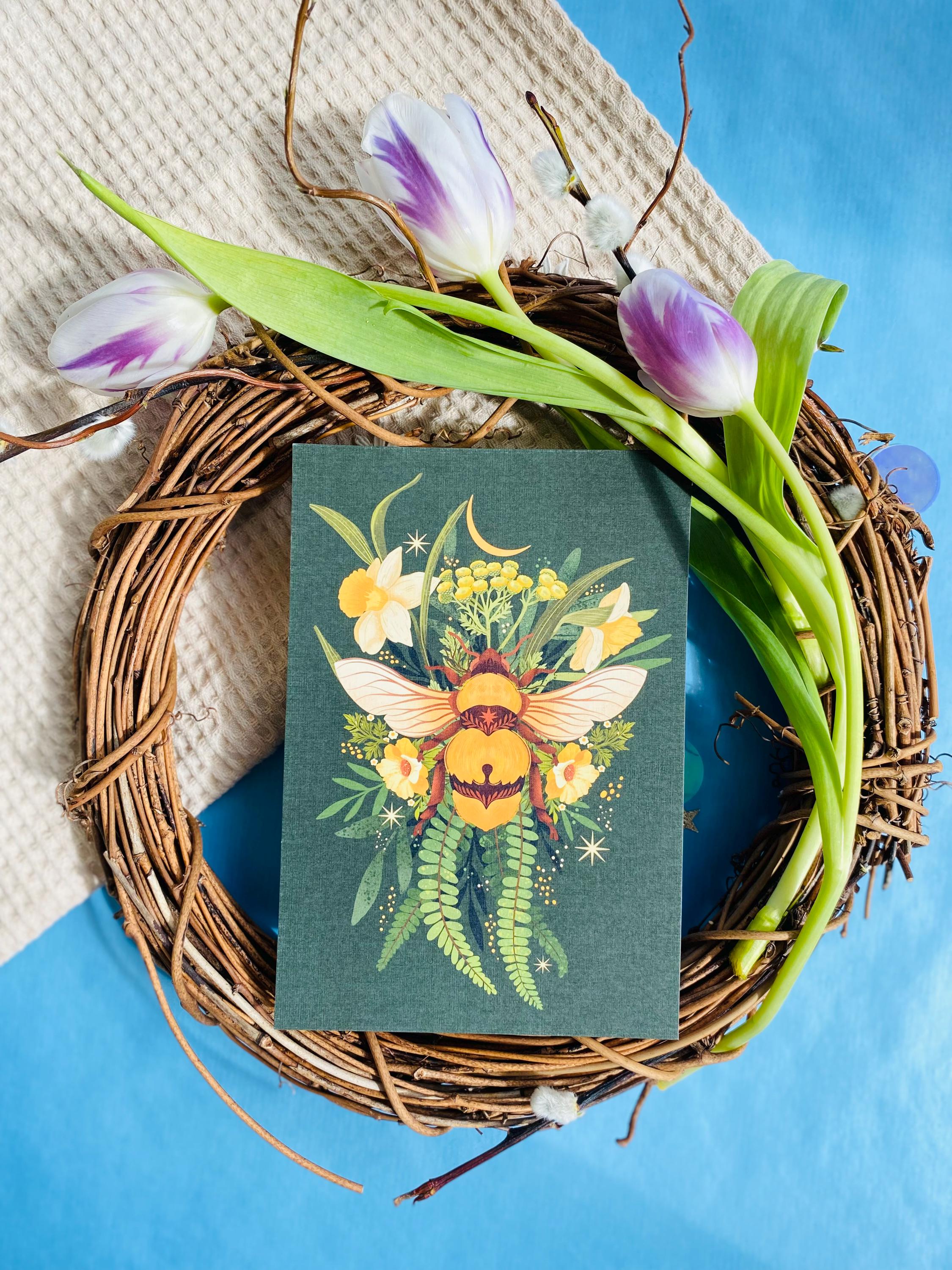 A Set of Bee Art Prints for Wall A6 Sized Post Card Artprint Botanical ...