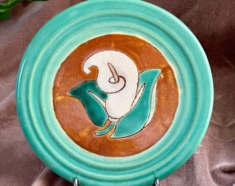 REPAIRED VINTAGE San Jose Mission Art Pottery Calla Lily Trivet, 1930s, Green, California Mission Pottery, Kintsugi Repair