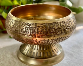 Vintage Brass Footed Bowl: Mid Century Modern Centerpiece