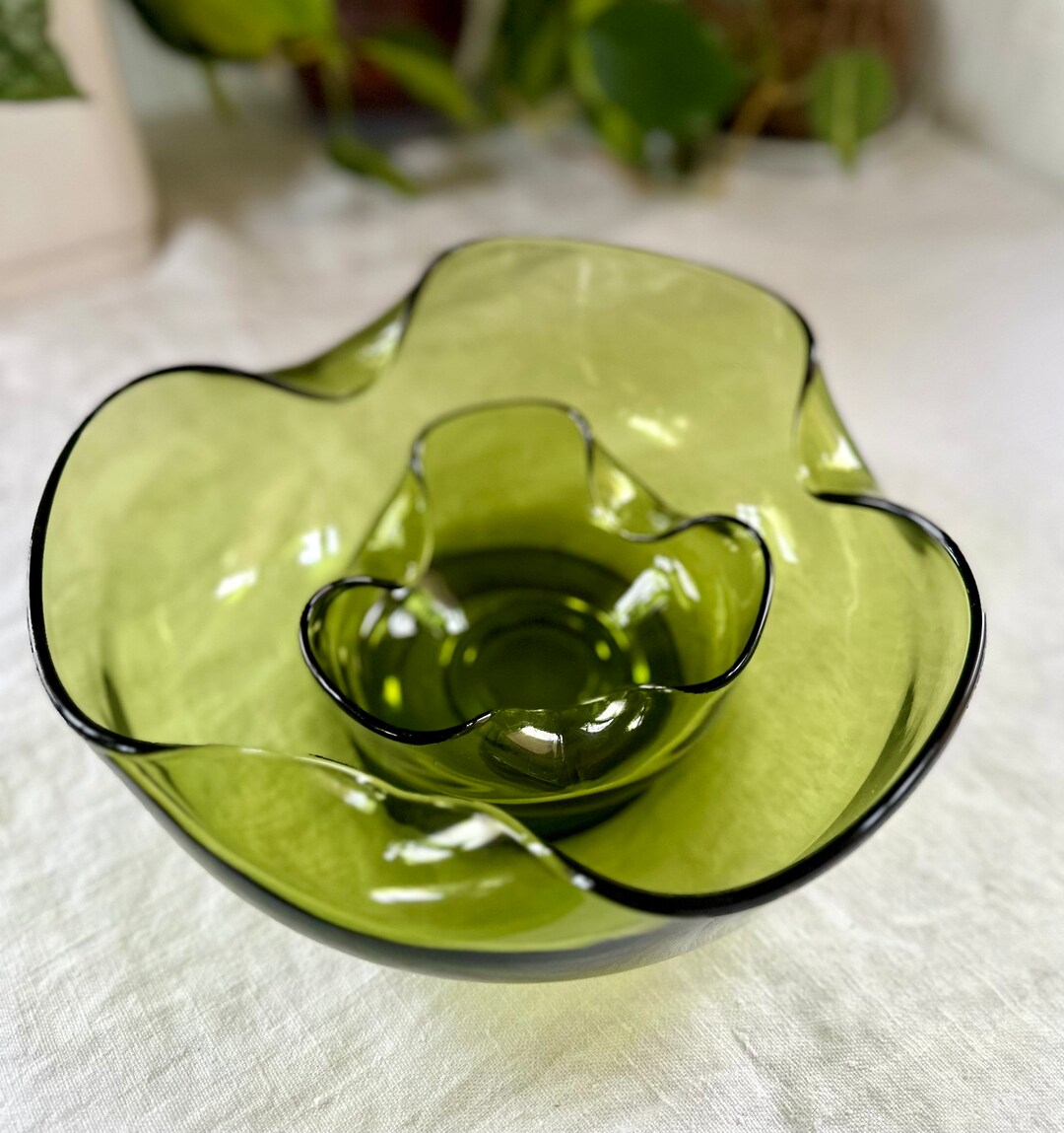 Vintage Olive Green Glass Chip and Dip Bowls Set, Rolled Edge, Anchor