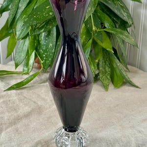 Mid Century Aseda Glasvase, Schweden, in Amethyst, Aubergine, Bo Borgstrom, MCM, Vintage