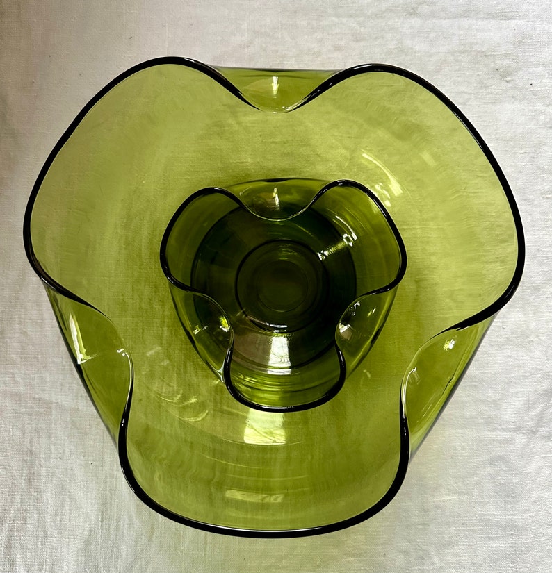 Vintage Olive Green Glass Chip and Dip Bowls Set, Rolled Edge, Anchor