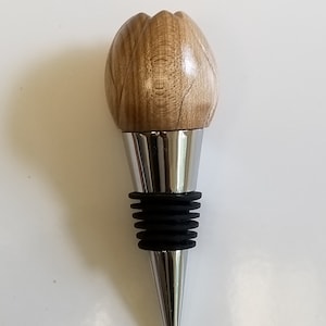 Silver Spark Tulip in Maple