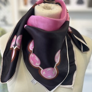 Stunning 80’s vintage shocking pink and dark maroon/brown square headscarf by CIRRO
