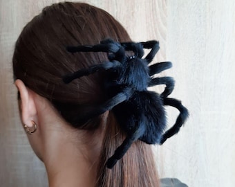 Spider Hair Clip Insect Cosplay Hairclip Tarantula Hairpin Gothic Jewelry Accessories Pin Morticia Addams Goth Bugs Bug
