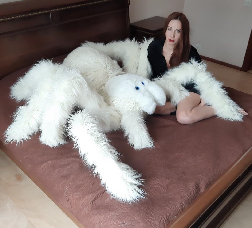 Gewichtetes Stofftier für Erwachsene, Spinne schlafend Plüsch, Extra Großes Kissen, Riesen-Vogelspinne, Plushie Insekt, Lebensgroßer Gute-Nacht-Freund