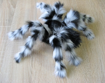 Fake Arctic Spider Plush Tarantula Stuffed Insect Monster Realistic Toy Fluffy Art Doll Halloween Decor Rabbit Fur