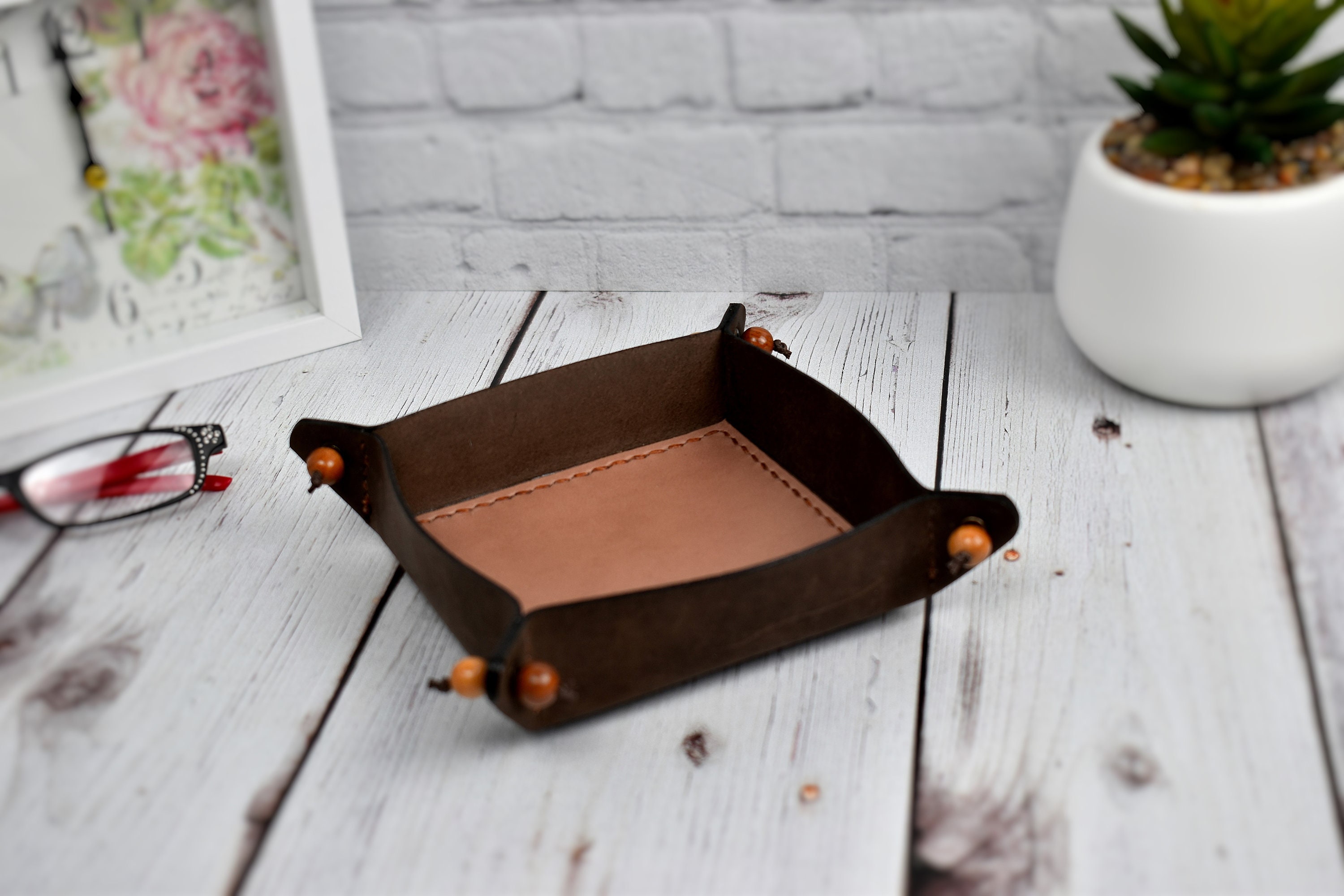 Handmade leather tray for keys Leather tray for coins Etsy