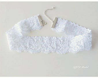 Wide Stretch Floral Lace Choker