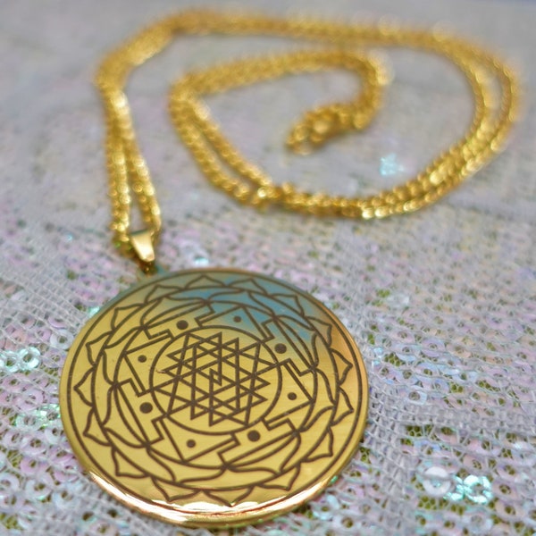 Sri Yantra Necklace - Create and Manifest The Life You Want & Attract Positive Energy. Charged with SHIVA Energy