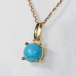 Natural turquoise stone necklace, 14k gold on 925/1000 silver.