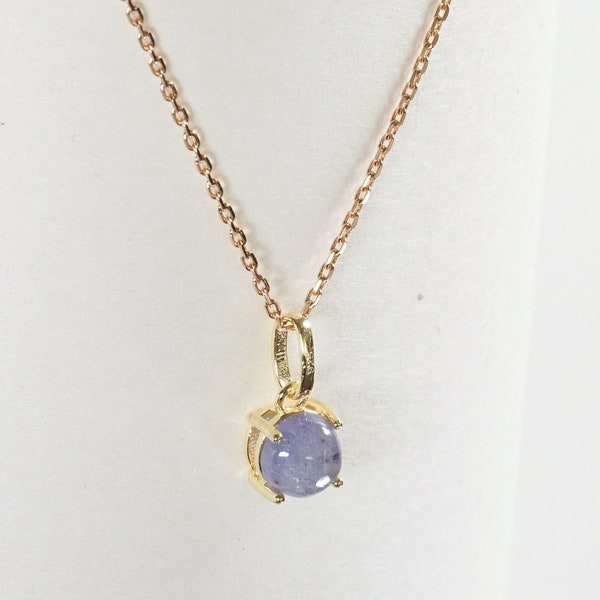 Natural Tanzanite necklace in cabochon, pendant and golden chain, jewel with a birthstone for the month of December