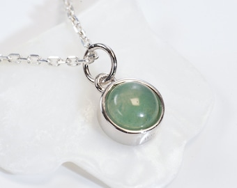 Natuurlijke Aventurijn ketting met ketting en zilveren hanger | schattig minimalistisch juweeltje. .