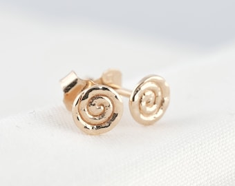 18 carat gold plated stud earrings, minimalist jewelry to offer