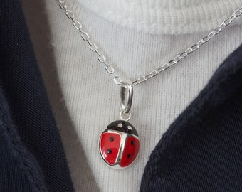 Ladybug necklace with pendant and chain in 925/1000 silver, jewel for women and children.