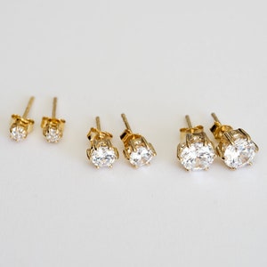Boucle d'oreille diamant imitation, 3mm, 4mm 5mm, 6mm 7mm et 8mm, petit clou plaqué or ou puces d'oreilles hypoallergénique. image 2