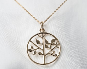 Tree of life necklace with a round and gold pendant