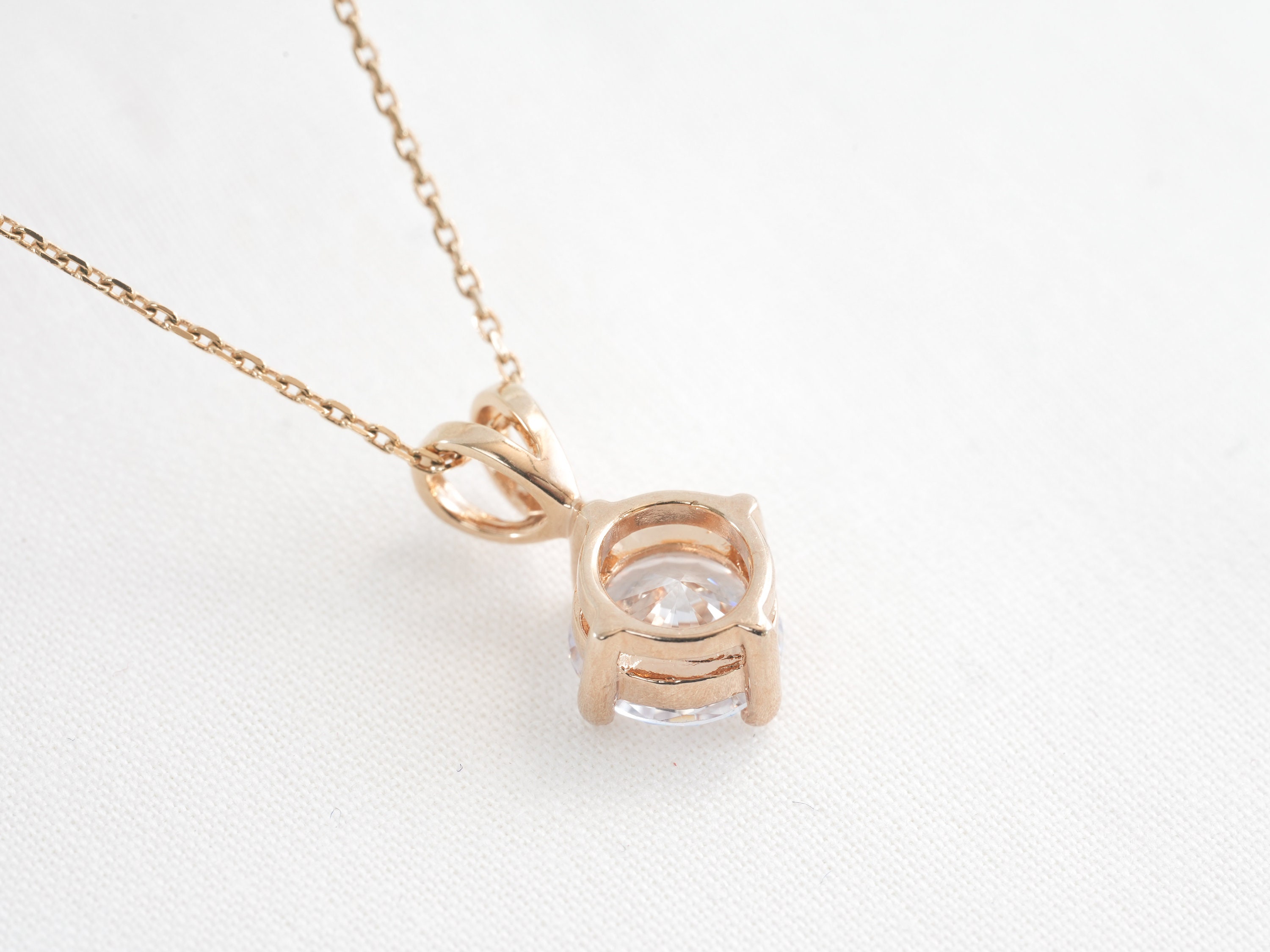 Pendentif Solitaire En Plaqué Or Avec Zirconium Blanc - Années 80, Parfait état