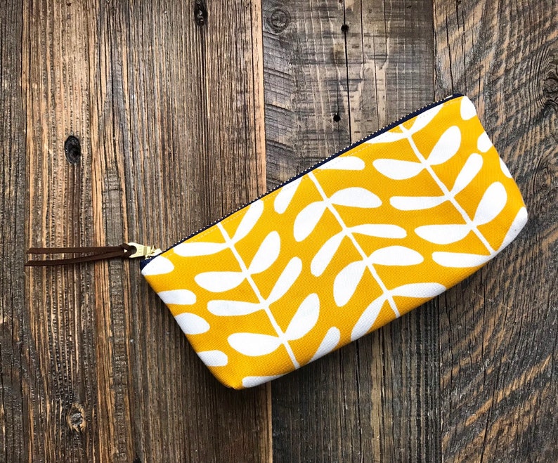 zipper pouch Zipper pencil case Cloud 9 organic cotton canvas